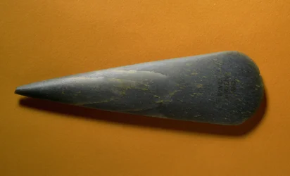 Axe from Boves, Amiens